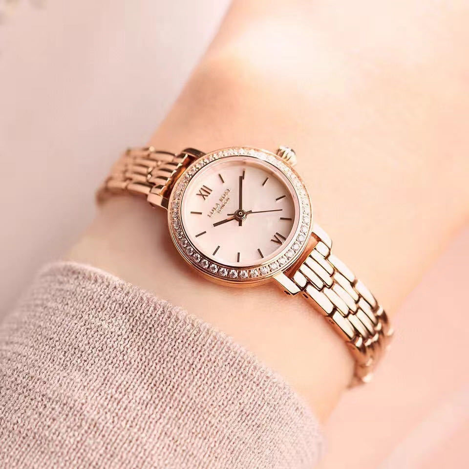 Ladies exquisite small dial watch
