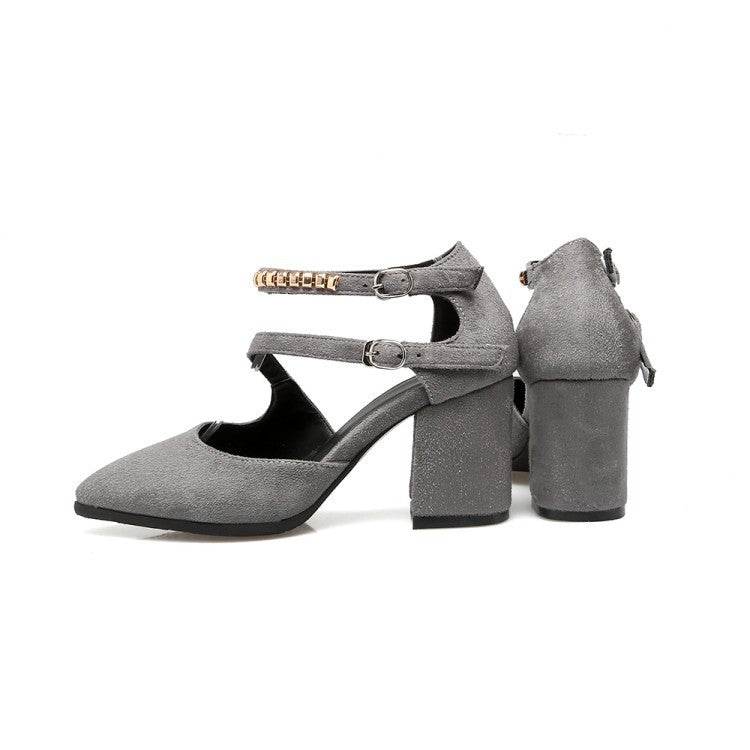 Oversize sandals with chunky heel