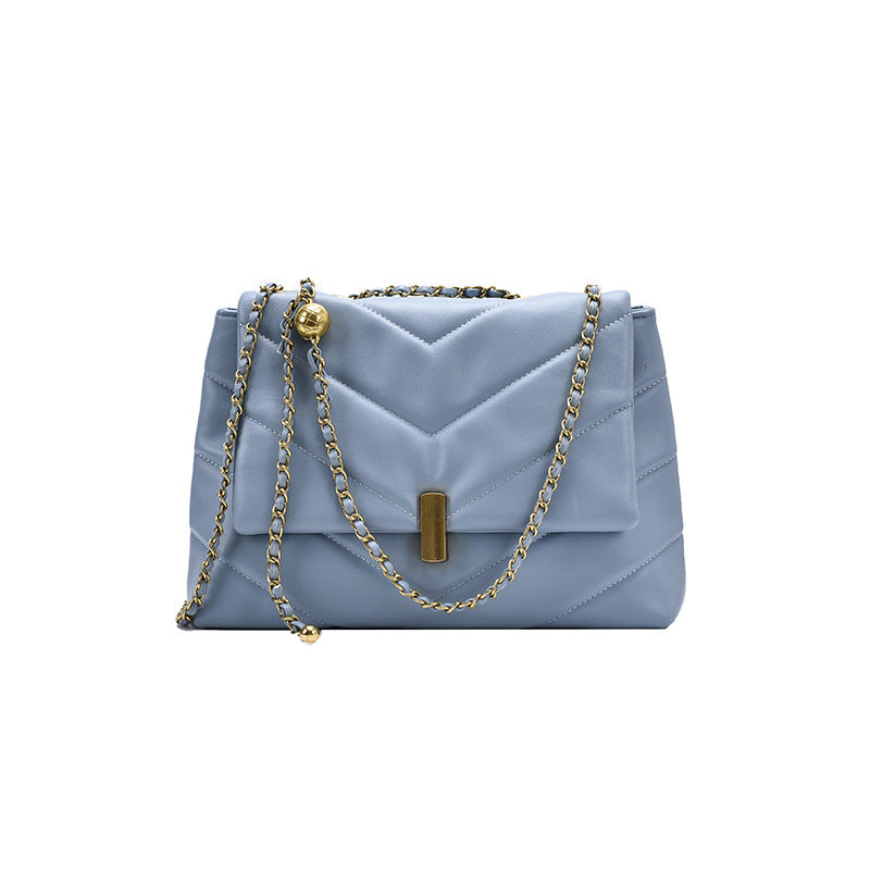 Textured chain shoulder bag