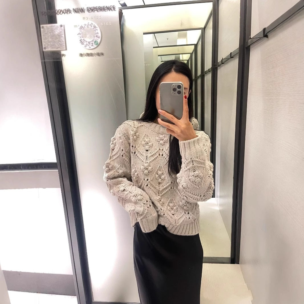 Damemode Strikket Sweater med Rund Hals og Hulmønster