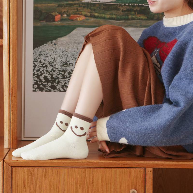 Thickened Fleece-lined Warm-keeping Socks Women's Autumn And Winter Mid-calf Curling Loose Cotton Socks