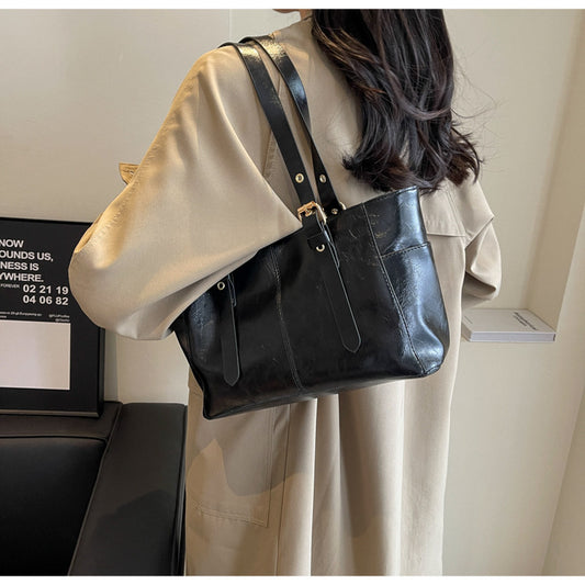 New Stylish Western Style Shoulder Bag And Underarm Bag For Women