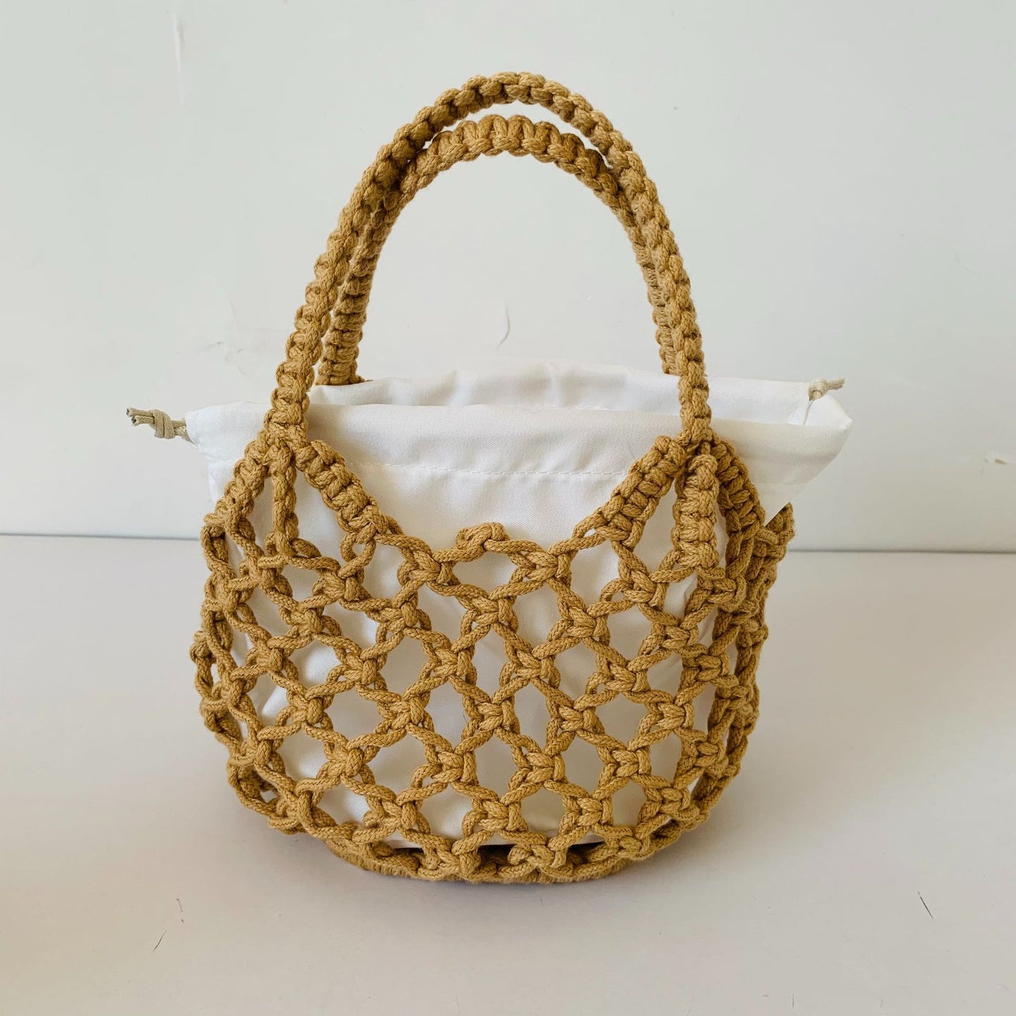 Weaving Hollow Women's Mori Style Portable Beach Bag