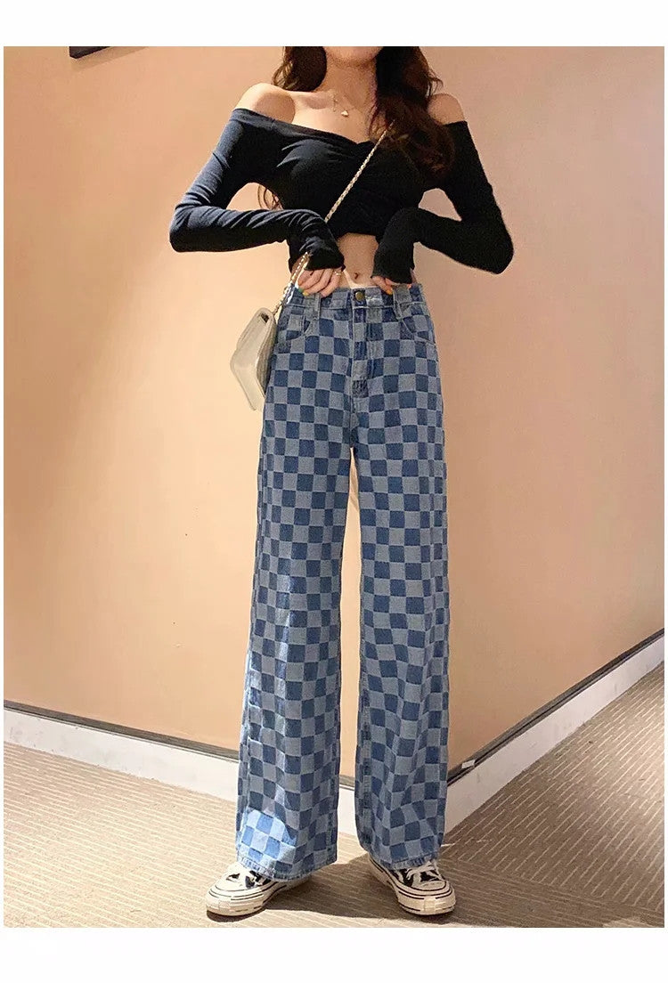 Checked Slacks With High Waists And Slimming
