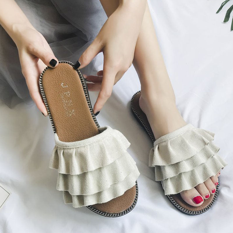 Fashion Women's Ruffled Flat Slippers Wear Flip-Flops Outside