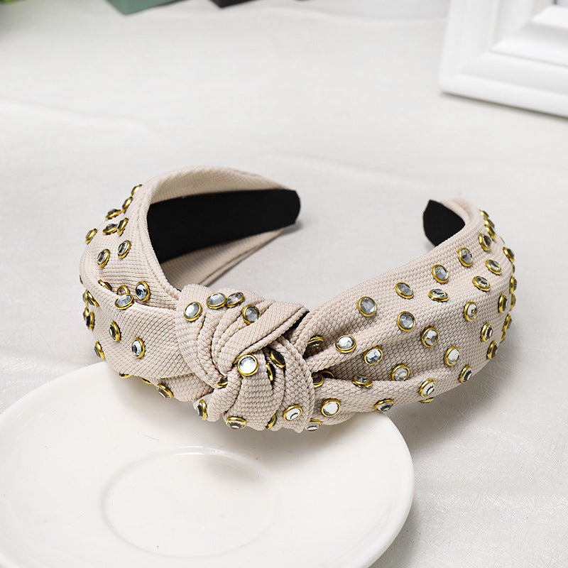 Knotted Headband With Edging Rhinestones In The Middle