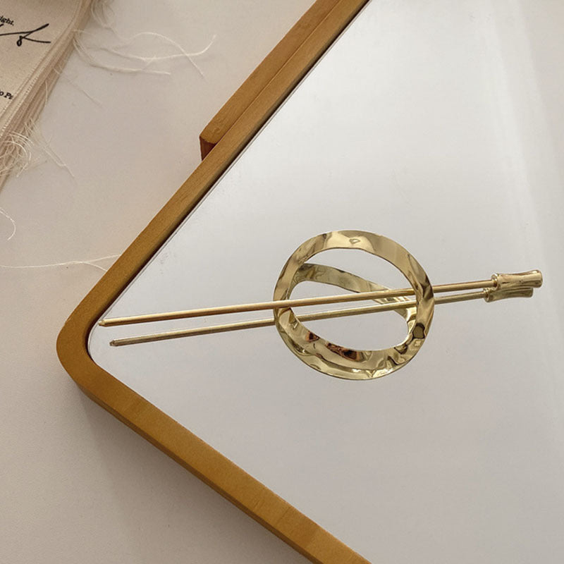 Simple Metal Wind Joker Fashion Dish Hair Hairpin