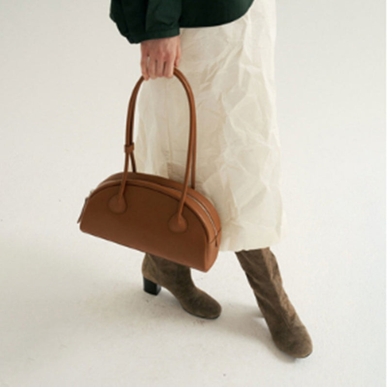 Semi-circular Fashion Large-capacity Shoulder Handbag