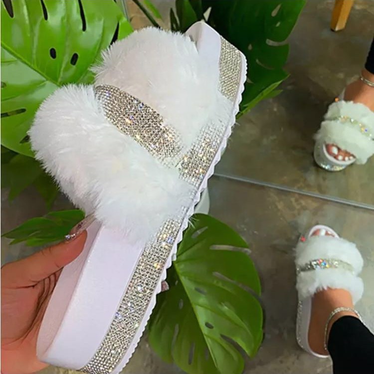 New Rhinestone Thick Bottom Furry Slippers Lady Plus Size Furry Shoes