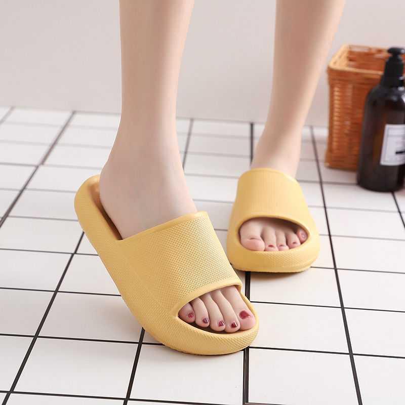 Men's Bathroom Non-Slip Outer Wear Non-odor Foot Deodorant Slippers
