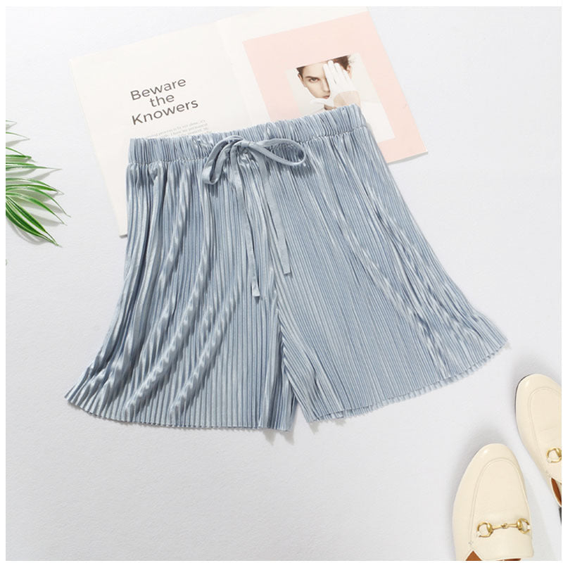 Women's Ice Silk Chiffon Pleated Shorts