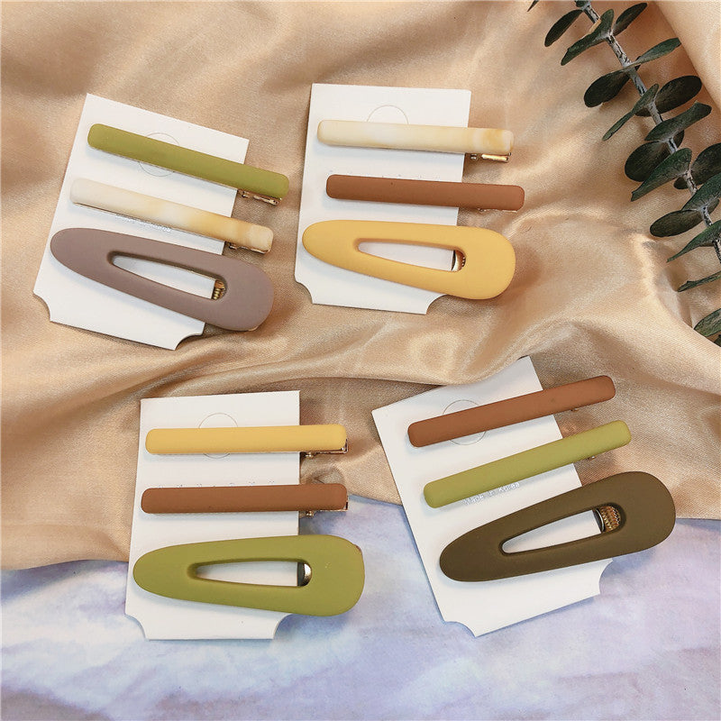 Simple Temperament Forest Side Hairpin