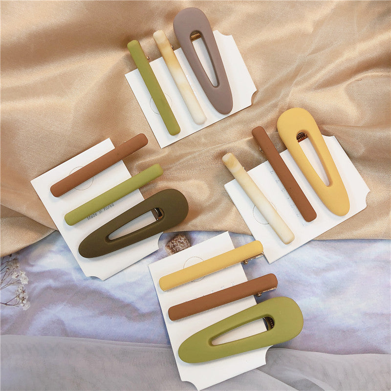 Simple Temperament Forest Side Hairpin