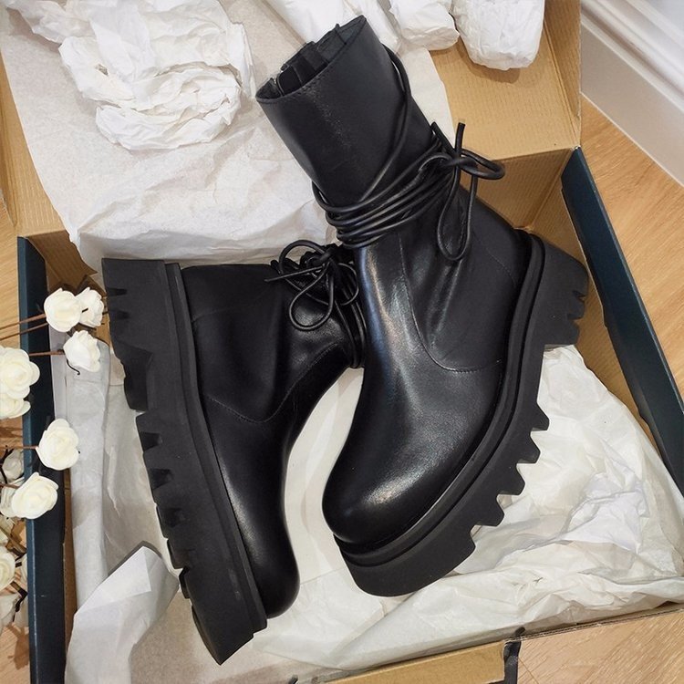 New Retro Side Zipper Ankle Boots, Handsome Thick-Soled Black Mid-Tube Boots