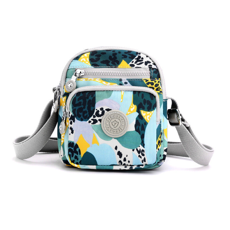 Waterproof Nylon Fabric Shoulder Messenger Bag