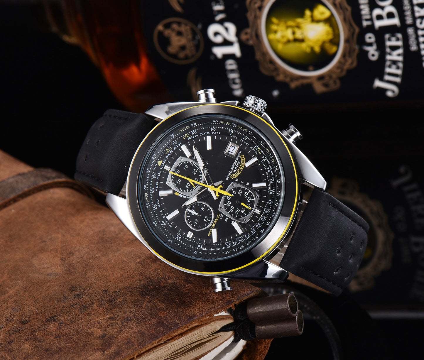 Stylish Men’s Quartz Watch with Leather Band – Casual & Elegant