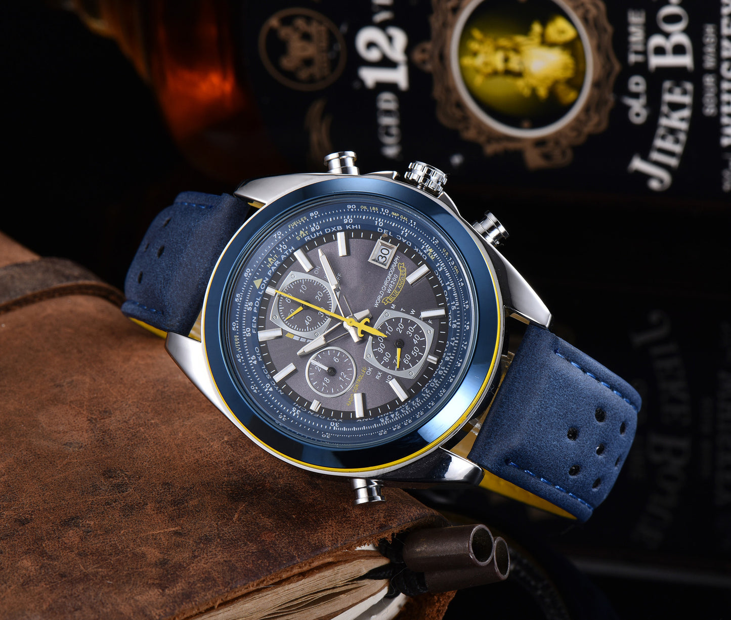 Stylish Men’s Quartz Watch with Leather Band – Casual & Elegant