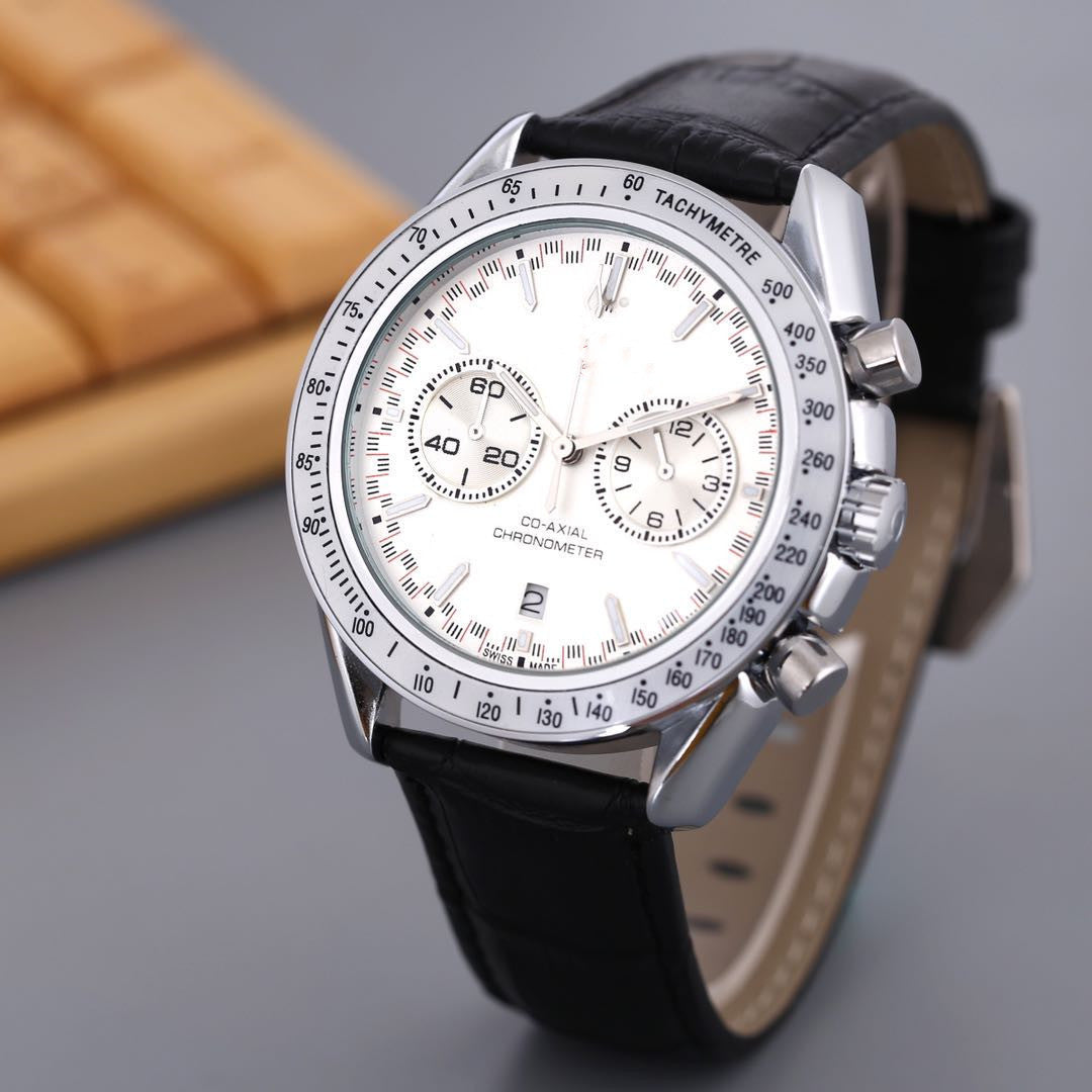 Foreign Trade Men's 5-Pin Quartz Second Running 007 Watch