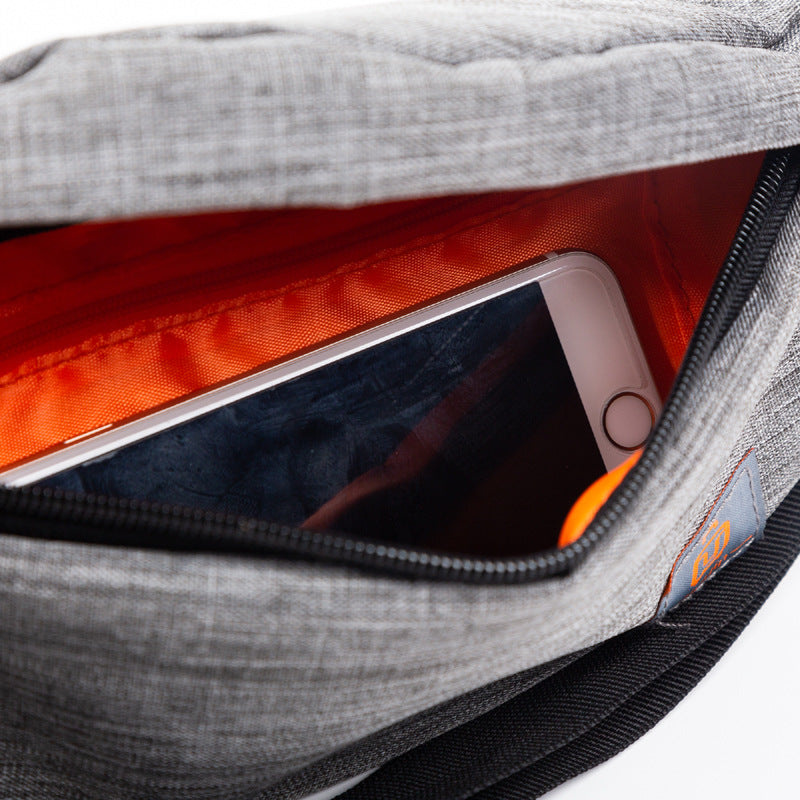 Men's Outdoor Multifunctional Leisure Chest Bag