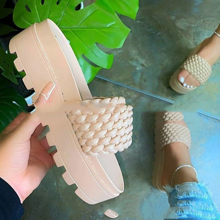 Square-toe Flat-bottom Beach Woven Slippers