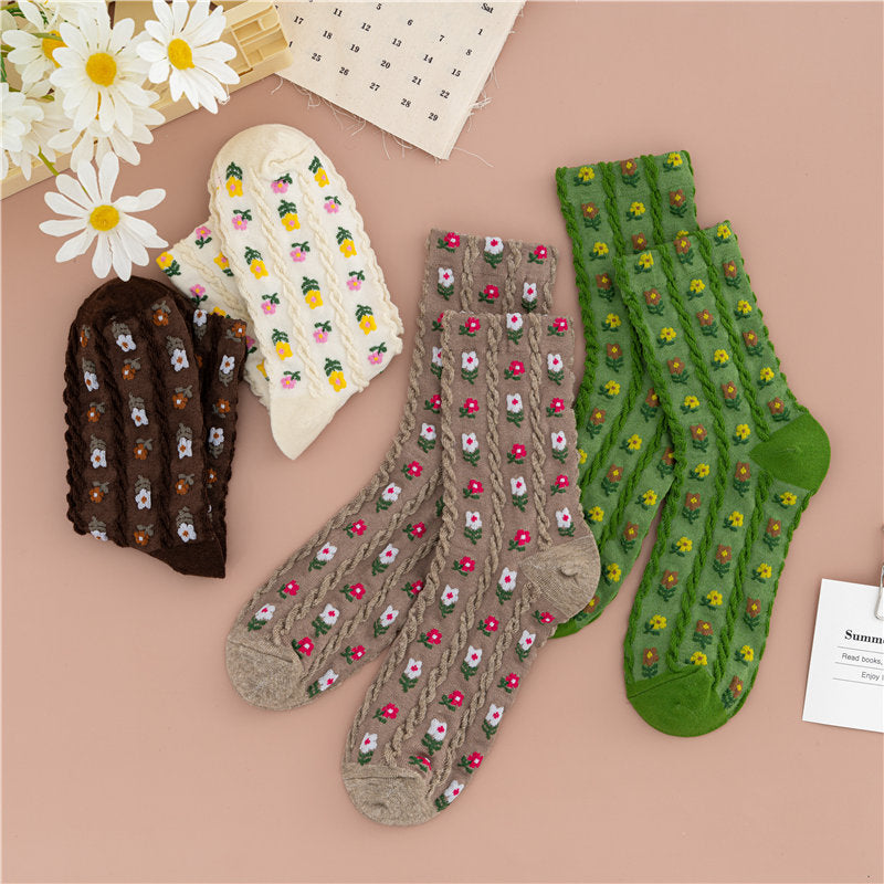 Three-Dimensional Vertical Strip Literary Flower Socks