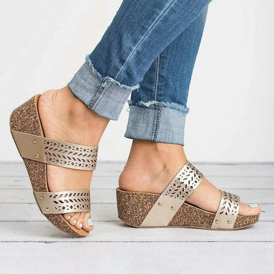 Large Size Light Bottom Laser Women's Sandals And Slippers