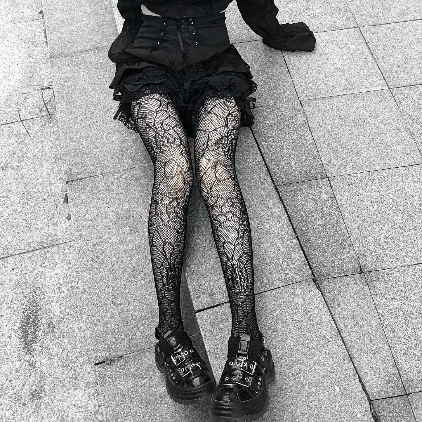 Retro Hollow Flower Lolita Bottoming Pantyhose