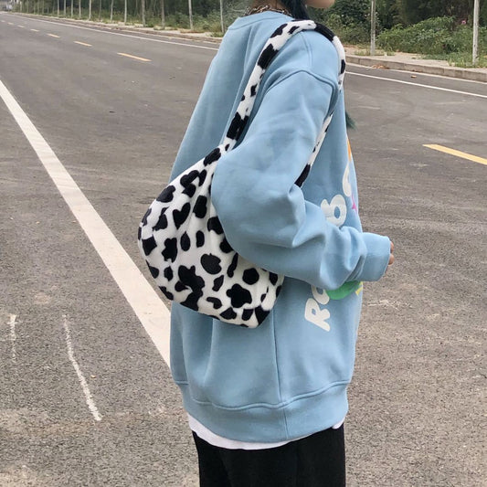 Cute Girl Heart Student Single Shoulder Bag Retro French Armpit Bag