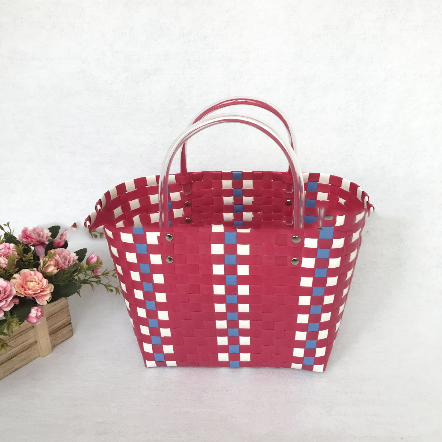 Plastic Vegetable Basket Hand-Woven Shopping Storage Basket Bath Bath Basket