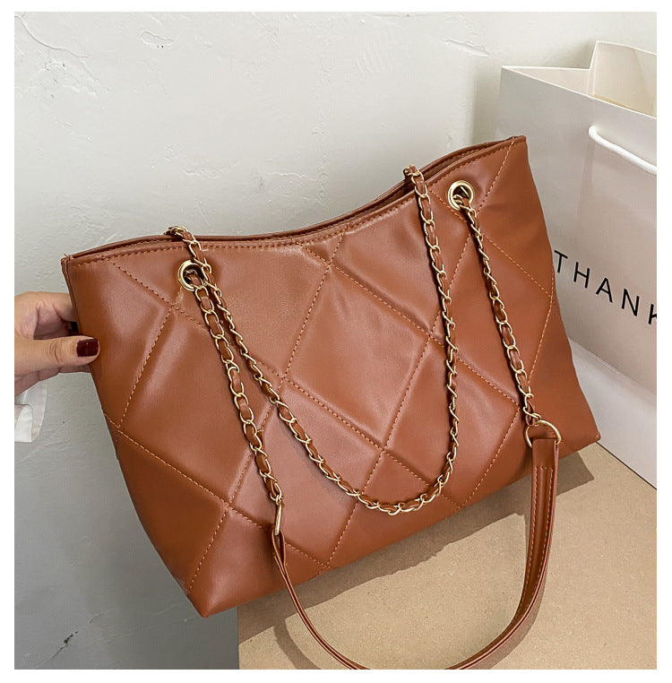 Fashionable Chain Embroidered Line One-Shoulder Slanting Span Lock Bag For Women