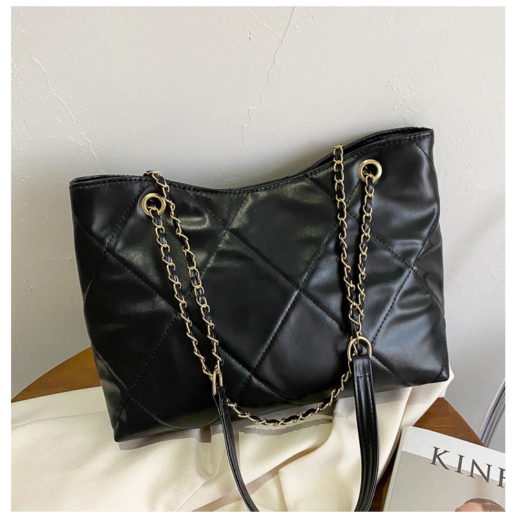 Fashionable Chain Embroidered Line One-Shoulder Slanting Span Lock Bag For Women