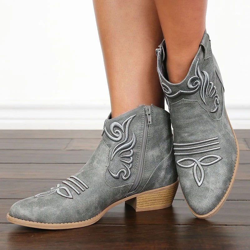 Embroidered Women's Leather Boots European and American Style Martin Boots