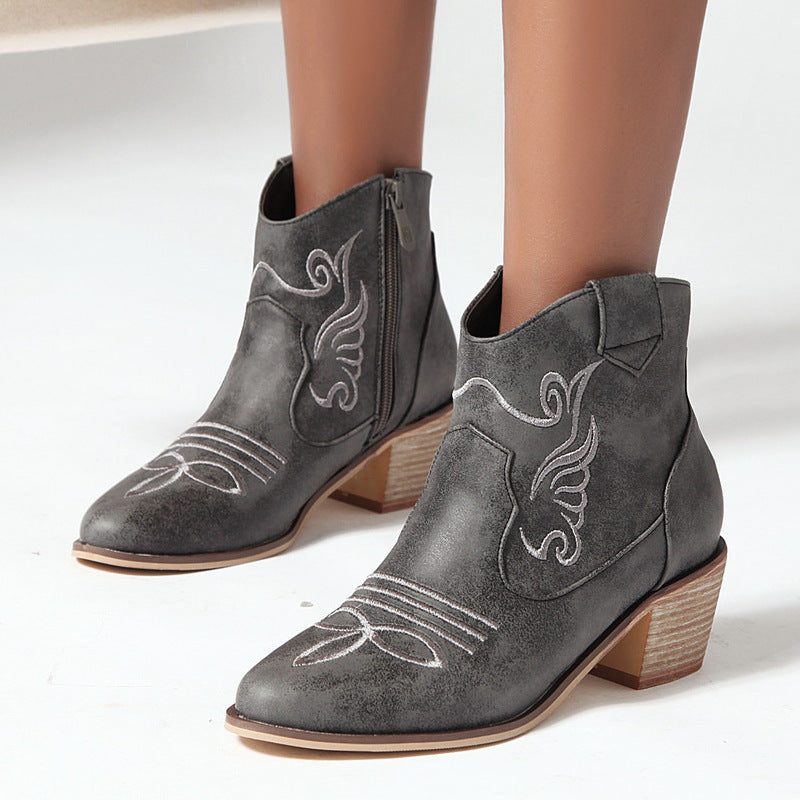 Embroidered Women's Leather Boots European and American Style Martin Boots