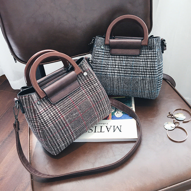 Fashion Portable Bucket Bag Winter Retro Single Shoulder Messenger Bag