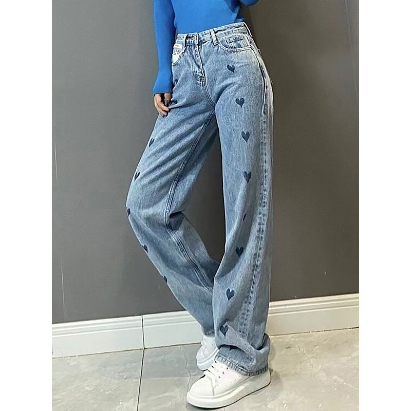Light-colored Love Jeans Women Are Thin And Tall