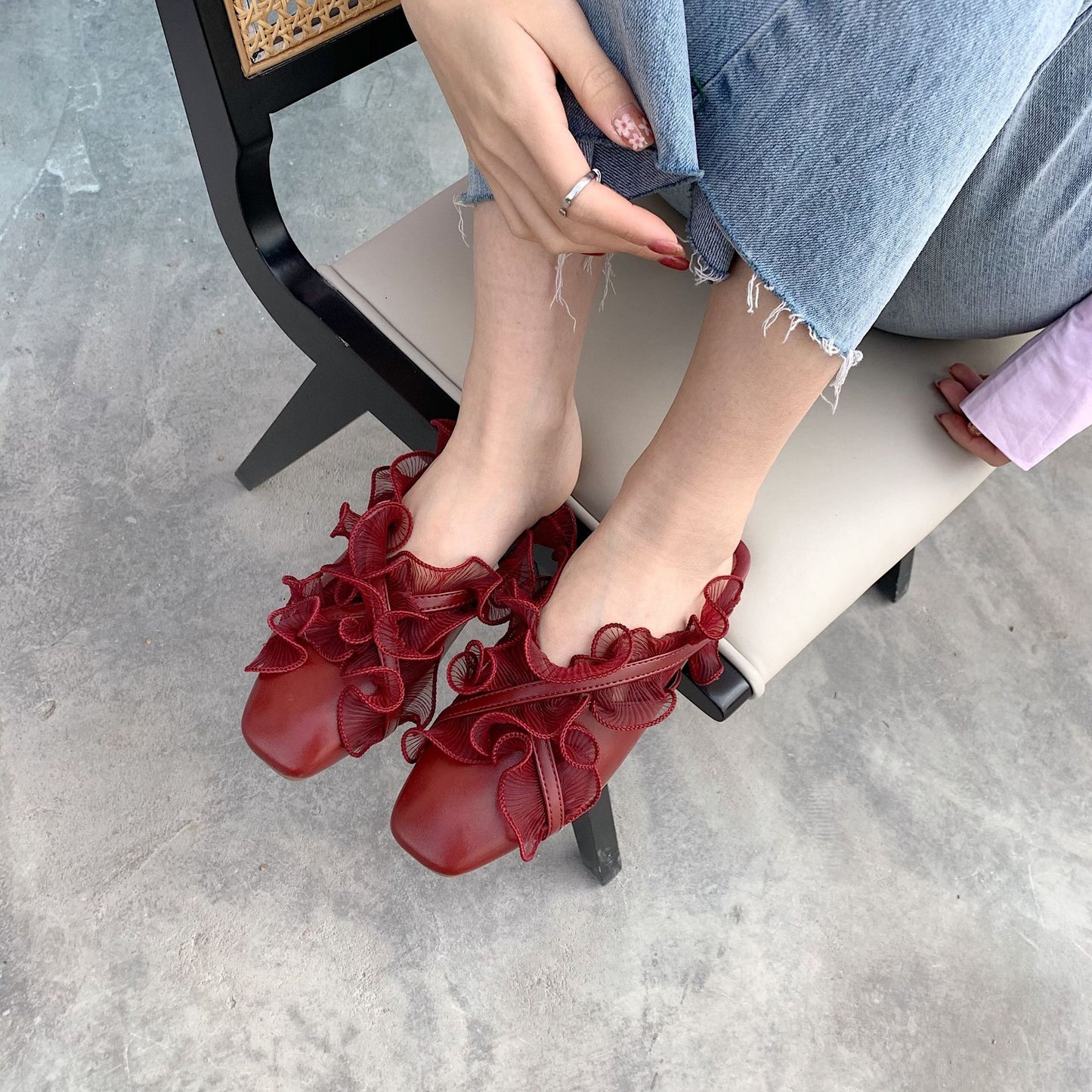 Slippers With Square Head Flat Heel And Wooden Ears For Outer Wwear Flip Flop