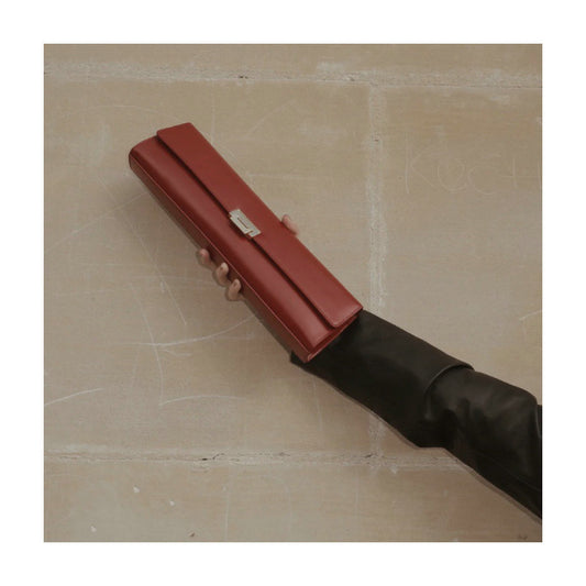 Niche Baguette With Creamy Leather Noodles