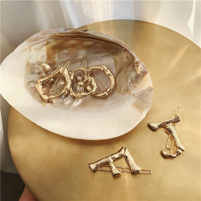 European And American Personality Fashionable Golden Letter Hairpin Side Clip Simple Net Red Clip Hairpin Headdress Female Hairpin Female