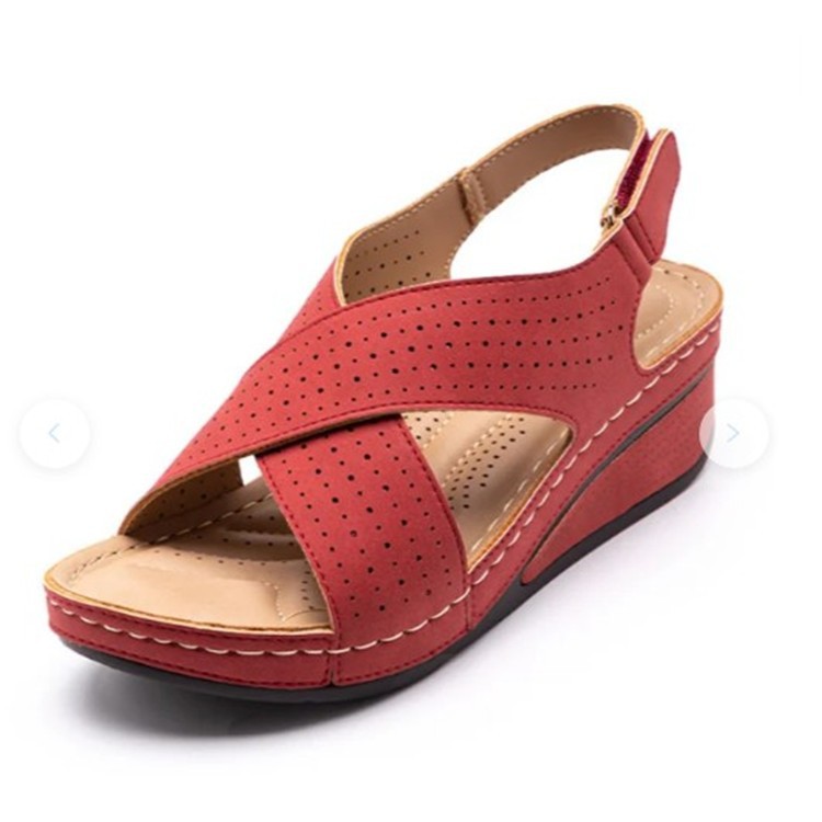 Sommersandaler til kvinder kilehæle med velcro