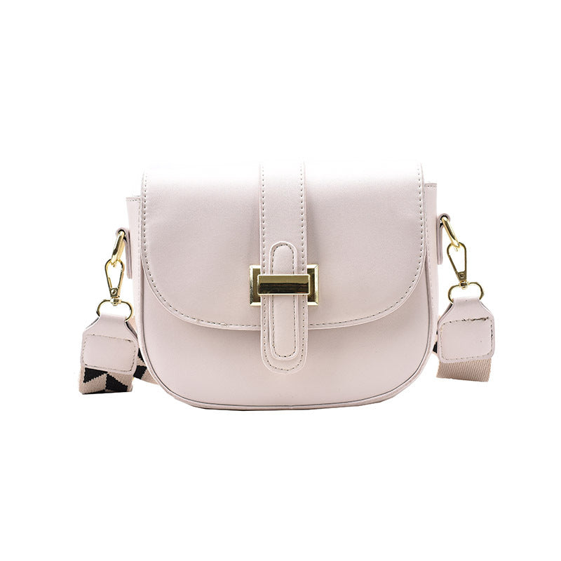 Simple And Versatile Fashion Saddle Bag