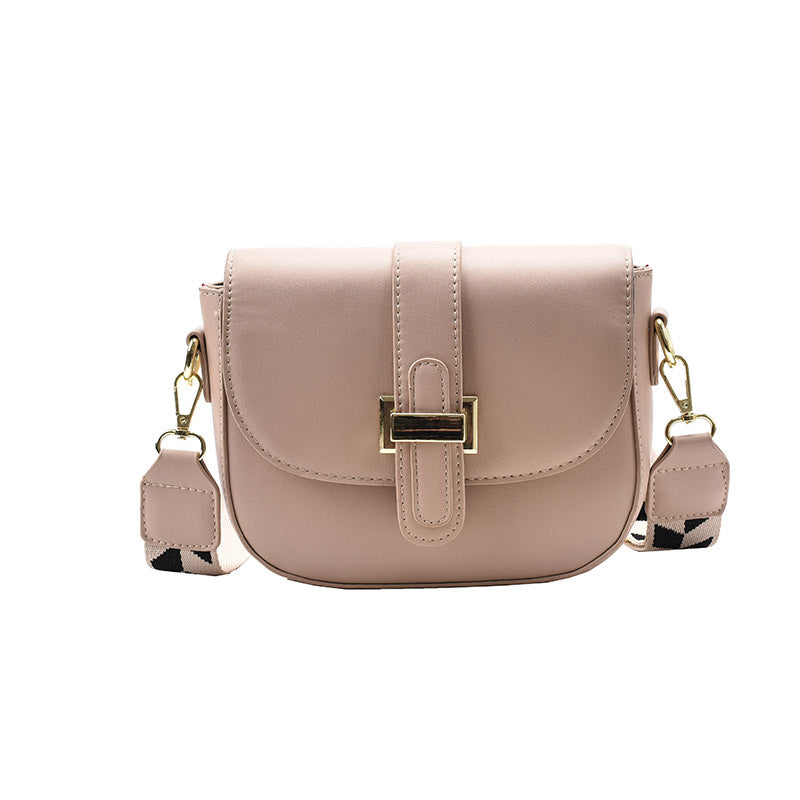 Simple And Versatile Fashion Saddle Bag