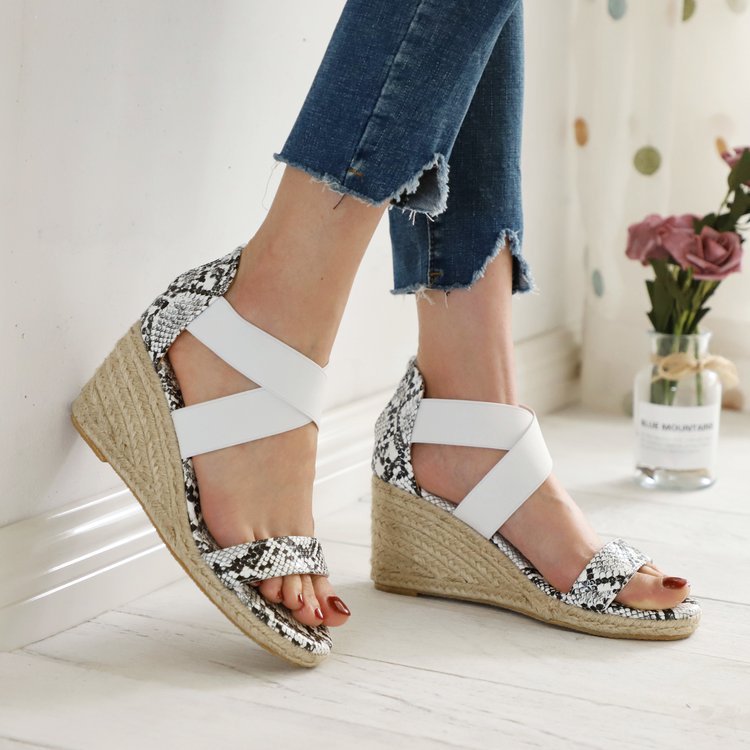 Large Size Snake Print Elastic Cross Lace Women's Shoes