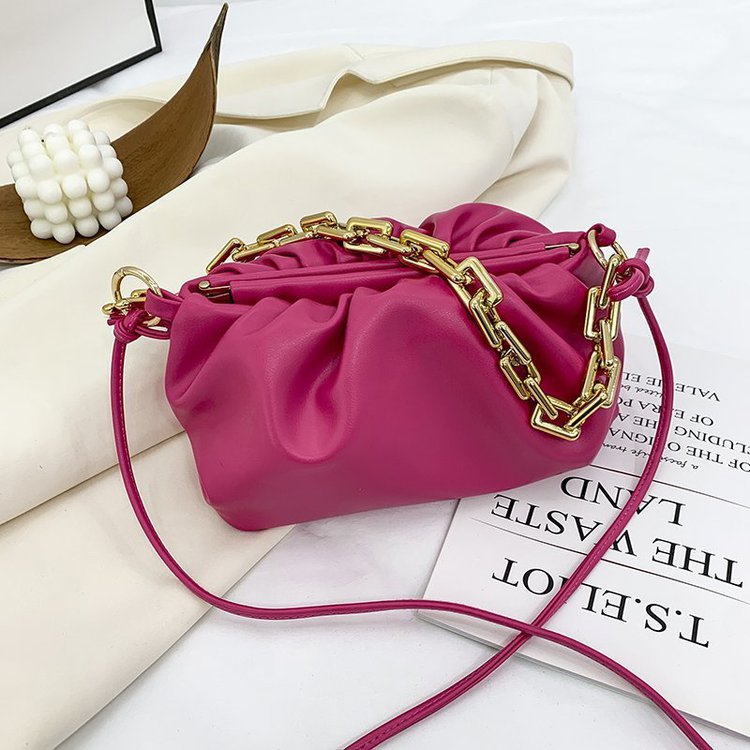 Korean Version Of Plush Folds Fashion Chain Cloud Handbag