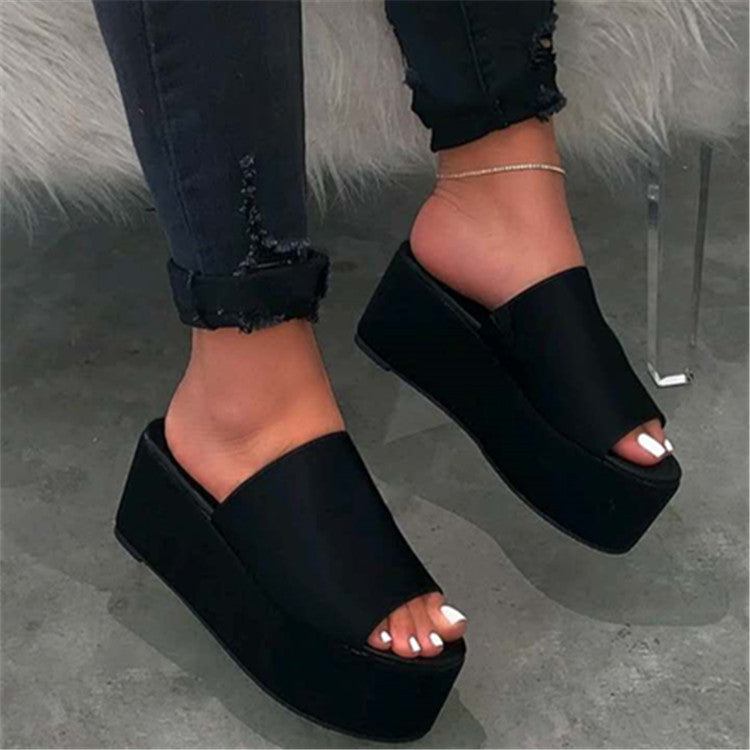 New Style Flat Slippers Women'S Thick-Soled Leopard Print European And Beautiful Women Shoes