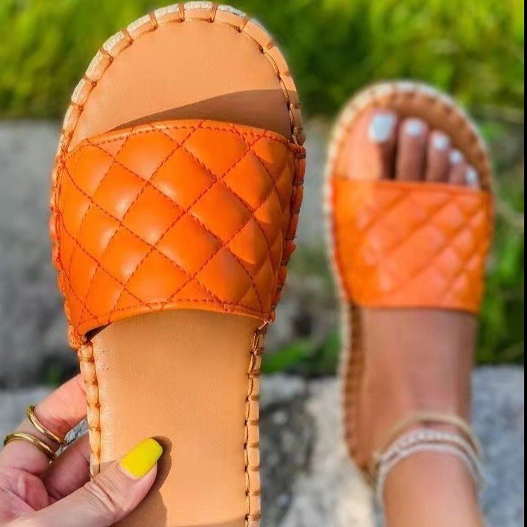 One-line Straw Woven Rope Small Fragrant Slippers