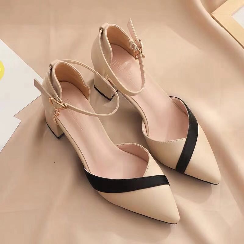 Colorblock Pointed Toe Mid-heel Sandals