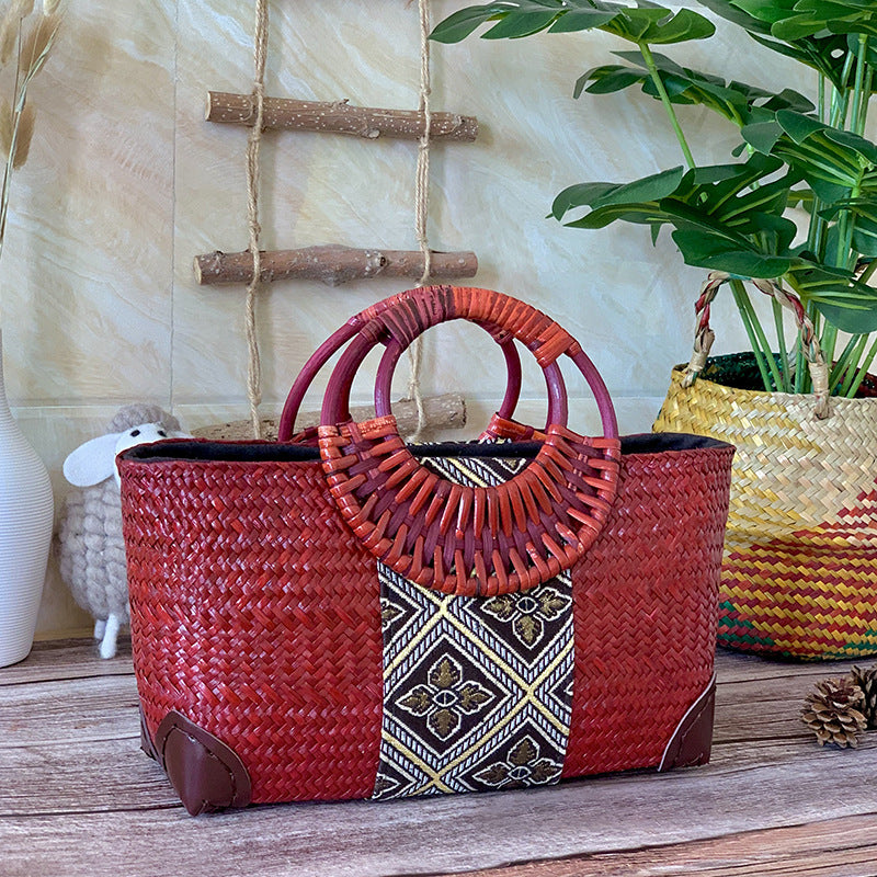 Thai handmade straw bag with retro national style rattan bamboo weaving popular middle-aged women's weaving