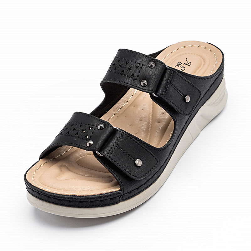 Women's Plus Sizes Casual Rivet Wedge Slippers