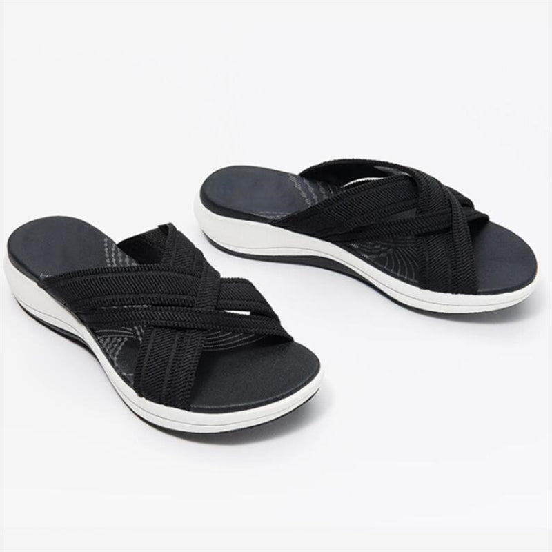 Women's Plus Size Sandals New Soft-soled Thick-soled Wedges With Flying Woven Cross Sandals