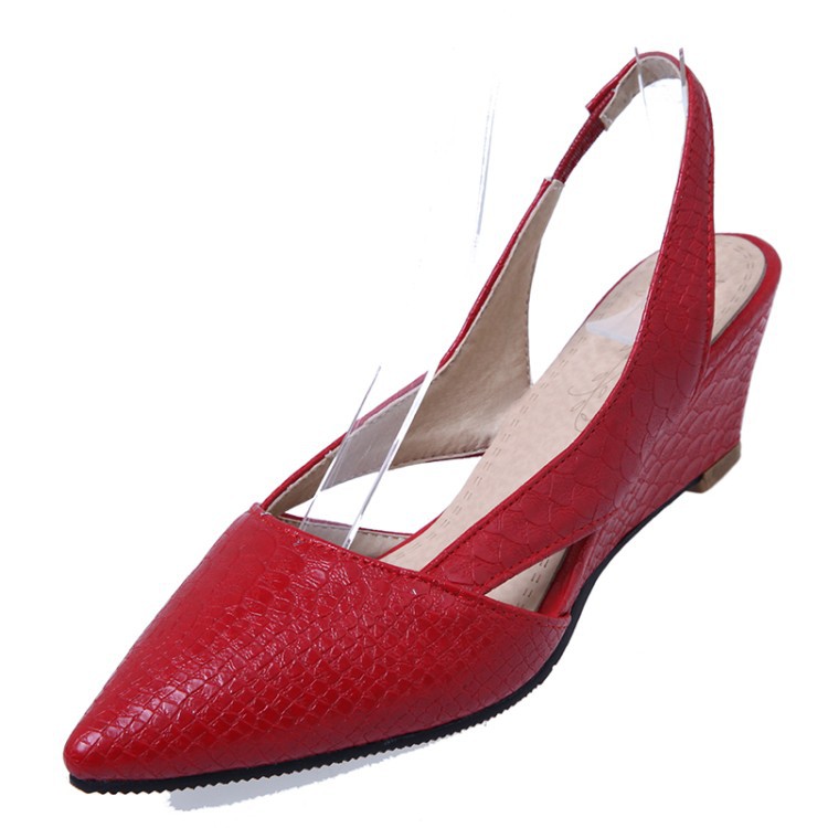 Hollow Wedge Mid-Heel Patent Leather Sandals